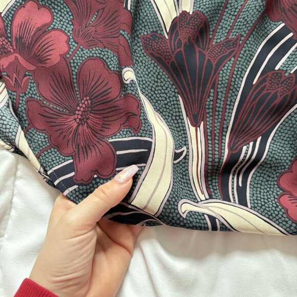 Ann Taylor Women Size XS Floral Off Shoulder Top Blouse Officechic Business City - Picture 6 of 9